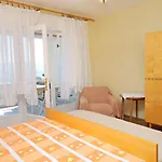 5558b Apartment