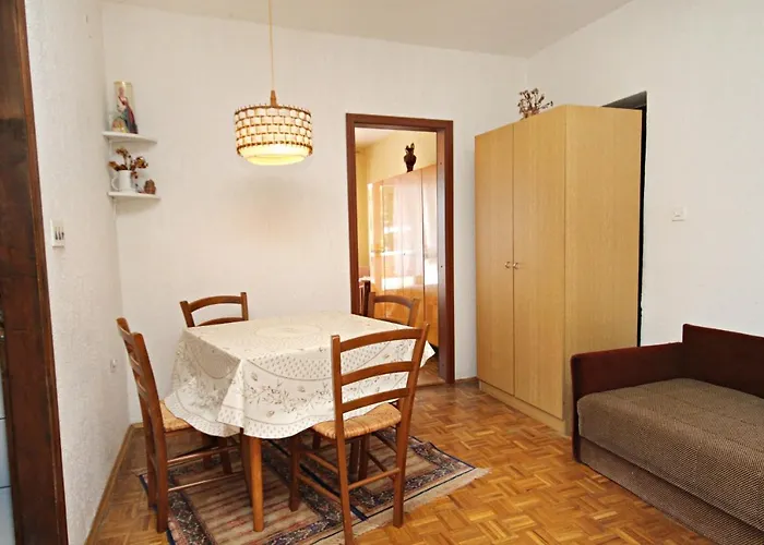 5558b Apartman *